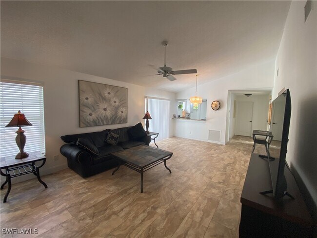 Building Photo - 14805 Crooked Pond Ct