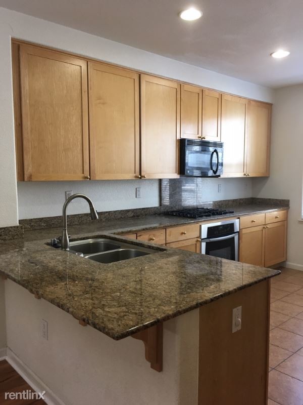 Foto del edificio - 2 br, 2 bath Townhome - 761 Mente Linda Loop