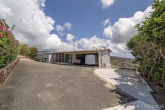 Building Photo - 1671 Kanalui St