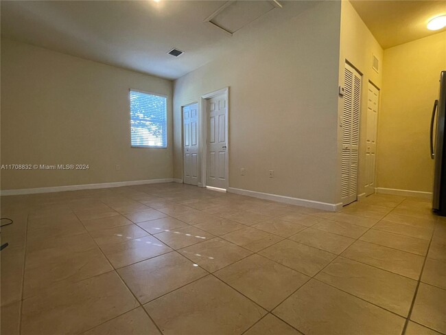 Foto del edificio - 9351 SW 171st Ct