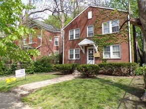 Building Photo - 1243 S Brook St