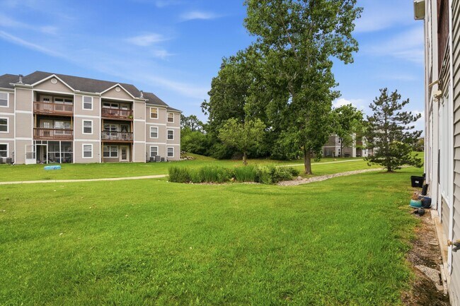 Foto del edificio - 1335 Millbrook Trail