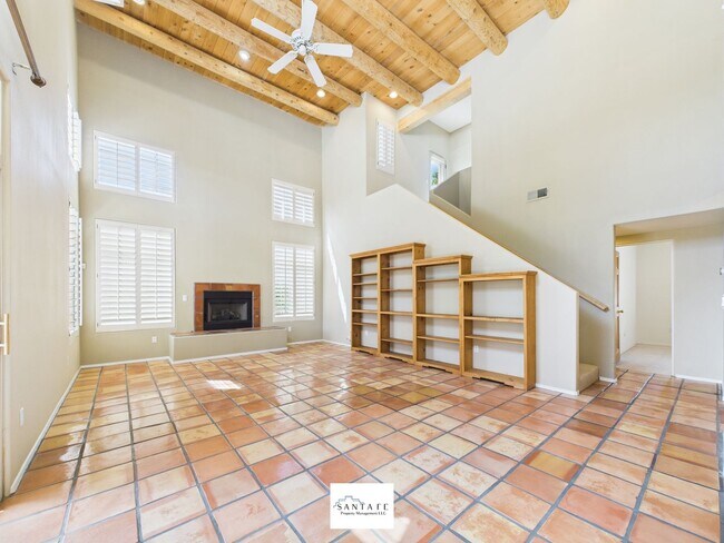 Foto del edificio - Two Story Home in Desirable Subdivision