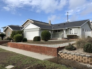 Front of the house - 4105 Scott St