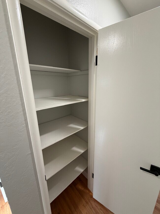 Foto del edificio - 969 Elgin St