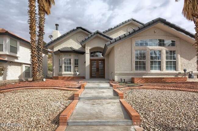 Building Photo - 7413 Le Conte Dr