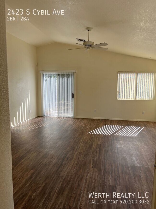 Building Photo - Newly Remodeled 2 Bedroom 2 Bathroom Home ...