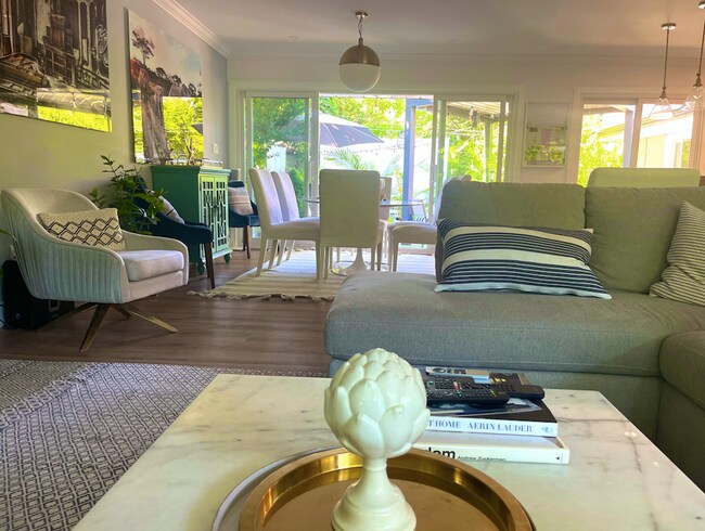 Photo du bâtiment - 1620 Islington Av