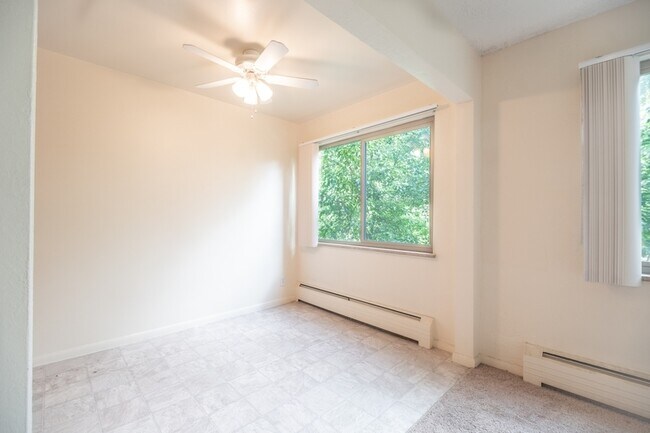 Foto del edificio - 5798 S Gallup St