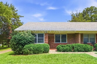 Building Photo - 2306 Startown Rd