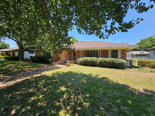 Foto del edificio - 5019 Menefee Dr