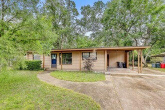 Building Photo - 7924 Renoir Dr