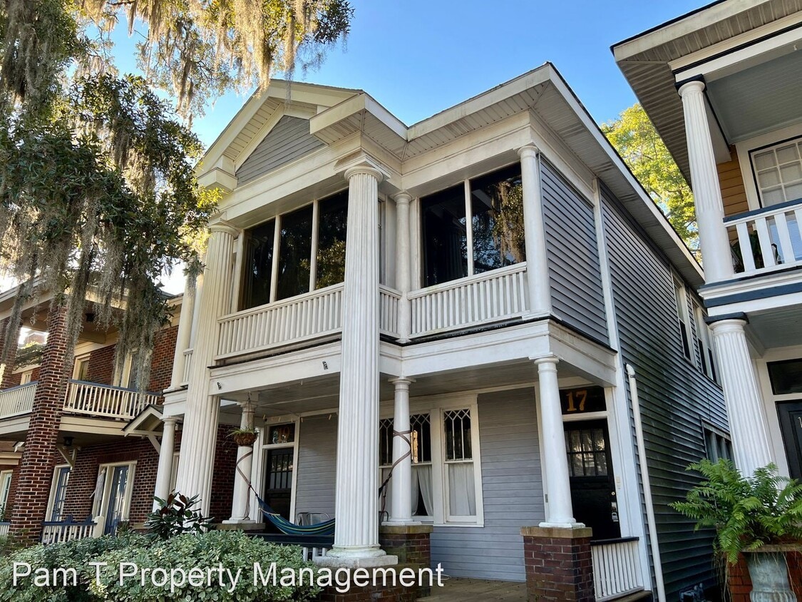 Primary Photo - 3 br, 2 bath House - 17 E. 34th St