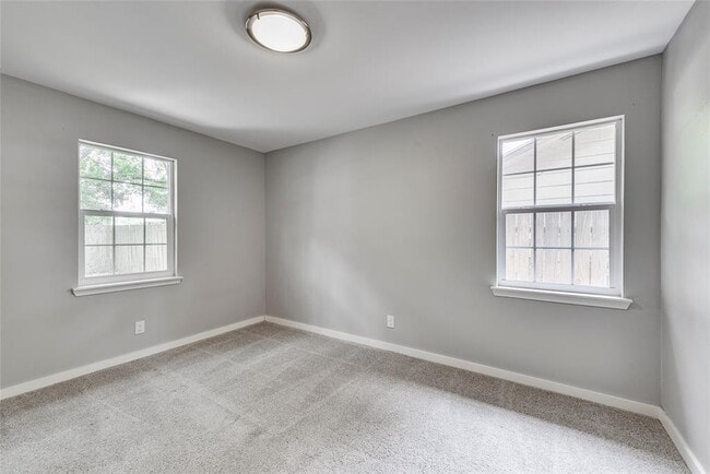 Building Photo - 6511 Pevensey Dr