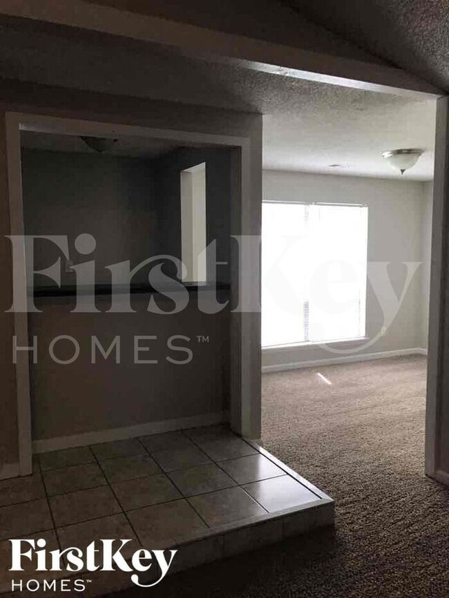 Building Photo - 6635 Greenbower Ln
