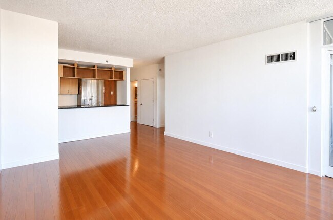 Foto del edificio - 1 Shore Ln