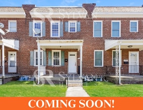 Building Photo - 3544 Chesterfield Ave