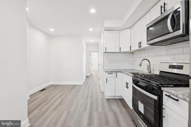 Foto del edificio - 746 Pine St