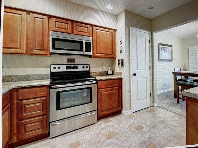Building Photo - 12270 N Chama Dr