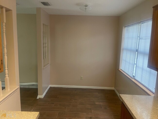Building Photo - 500 S Orange Edwards Blvd