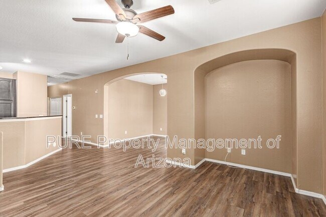 Building Photo - 2768 S Sulley Dr
