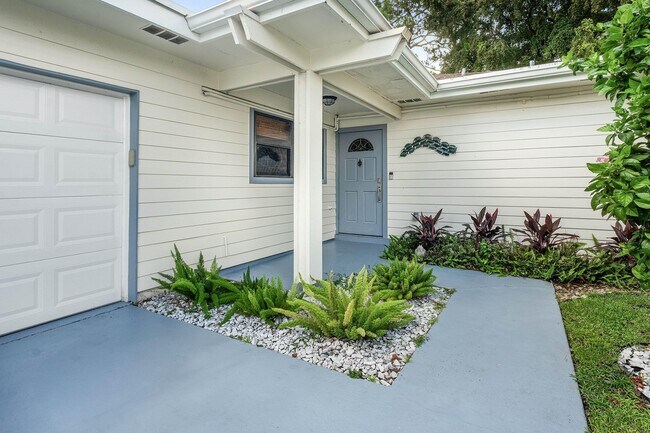 Foto del edificio - 6403 Eastpointe Pines St