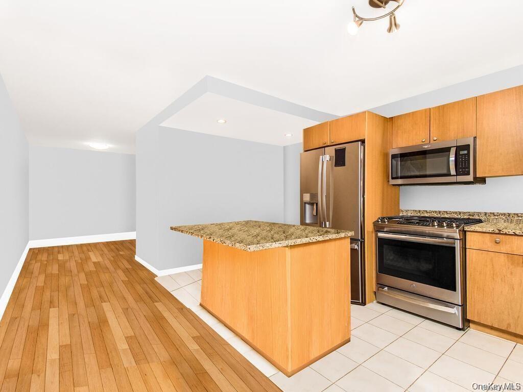 2287 Johnson Ave Unit 3B, The Bronx, NY 10463 - Condo for Rent in The ...