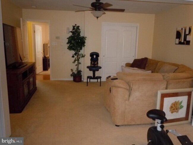 Building Photo - 55 Sepulga Dr