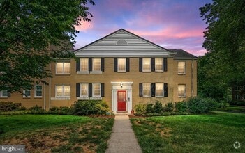 Building Photo - 6603 E Wakefield Dr