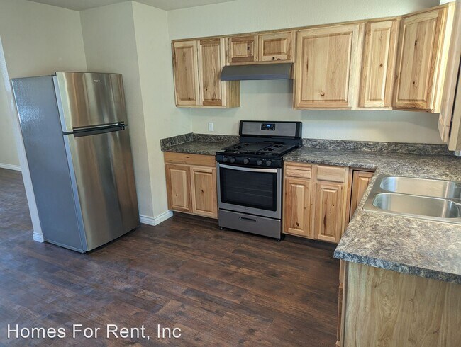 Building Photo - 3 br, 2 bath House - 917 Keegan Ave