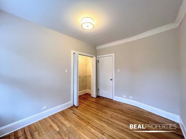 Foto del edificio - 2 bedroom in CHICAGO IL 60647