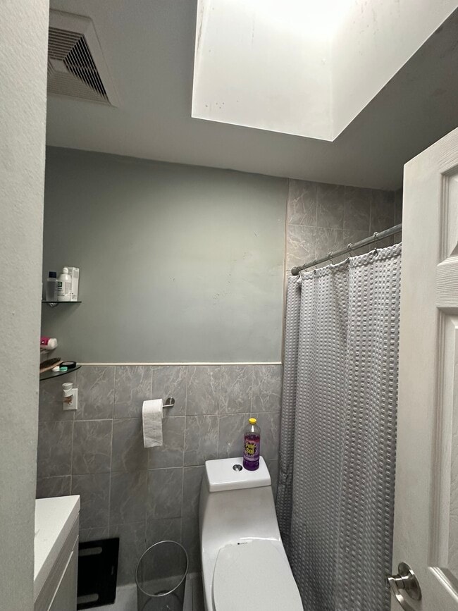 Bathroom - 2370 Brigham St