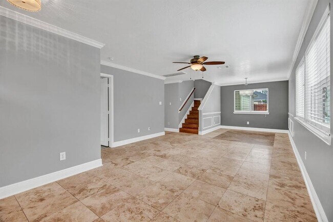 Building Photo - 6207 Settlers Square Ln