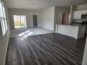 Building Photo - 31306 Gayle Prairie Oaks St