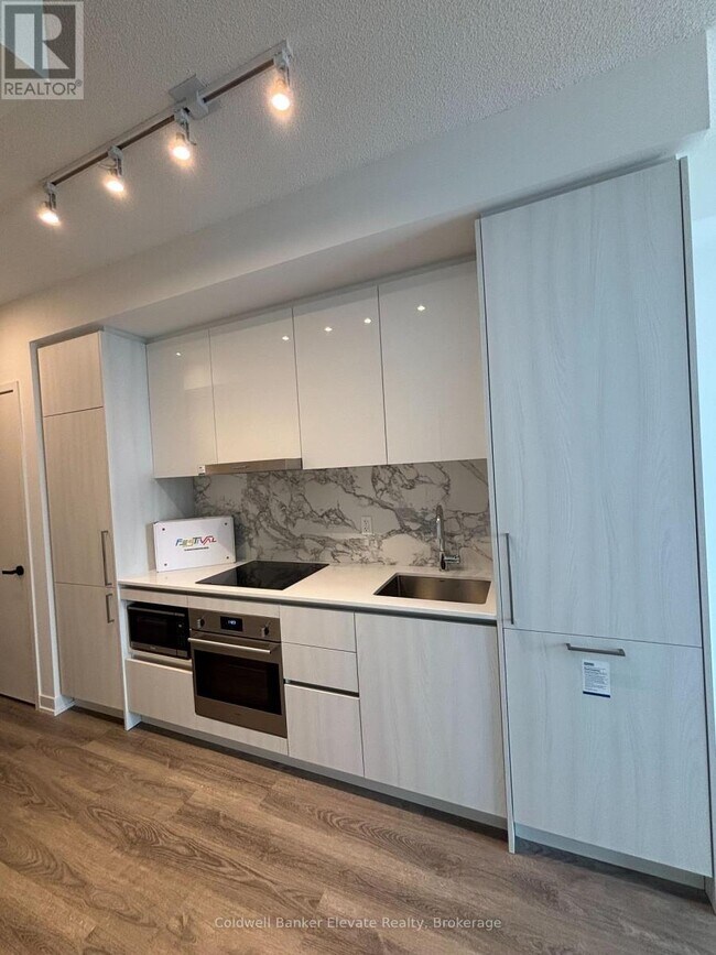 Photo du bâtiment - 195 Commerce St