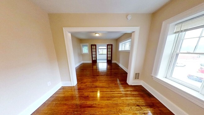 Foto del edificio - 96 Laburnam Crescent