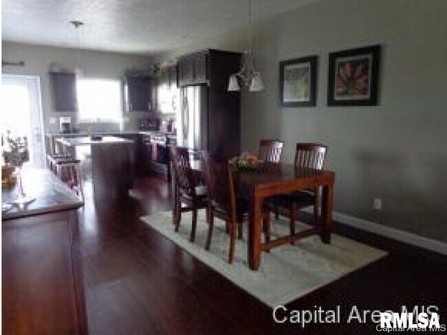 Building Photo - 3815 Sugar Loaf Dr
