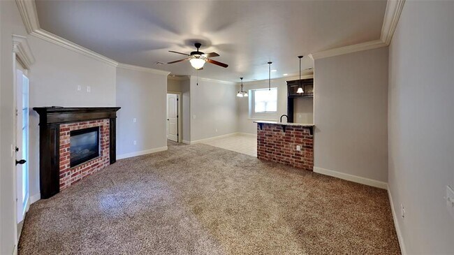 Foto del edificio - 2425 NW 153rd St