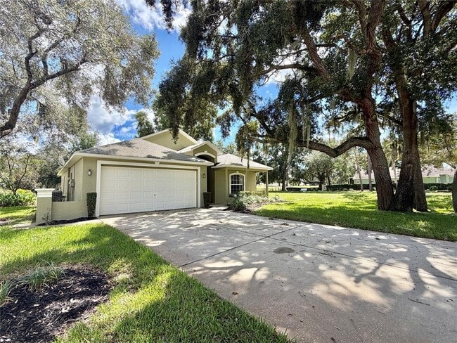 Building Photo - 13315 Golf Ridge Pl