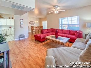 Foto del edificio - 52 Chapel Hill Cir