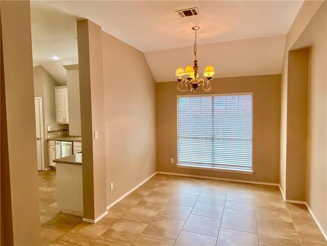 Foto del edificio - 209 N Blue Ridge Pkwy
