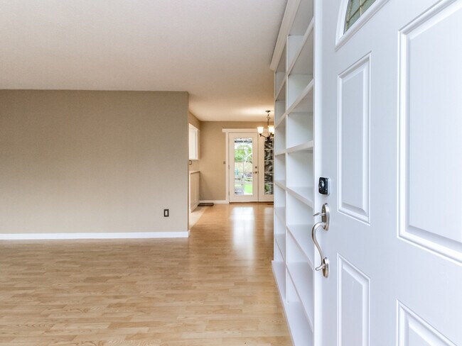 Foto del edificio - 7414 21st St W