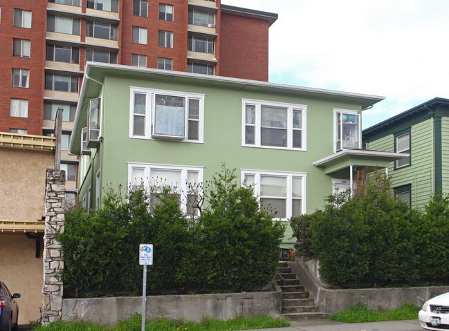 4707 Brooklyn Ave Ne Seattle Wa 98105 Apartments Primary Photo 4707 Brooklyn Ave Ne
