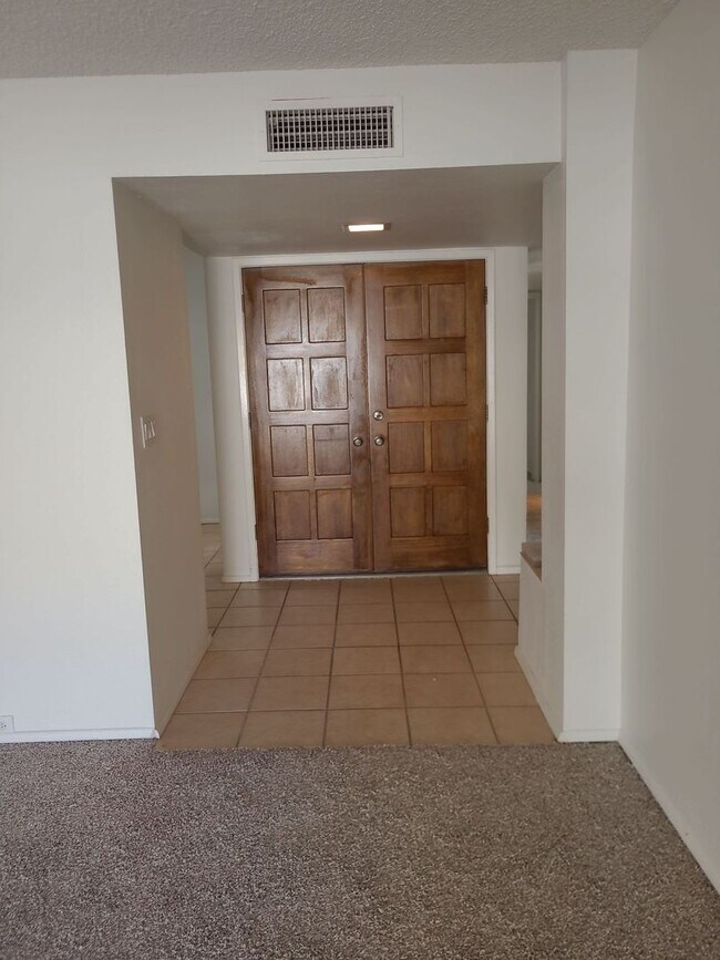 Foto del edificio - Point South Mountain 2 bedroom 2 bath