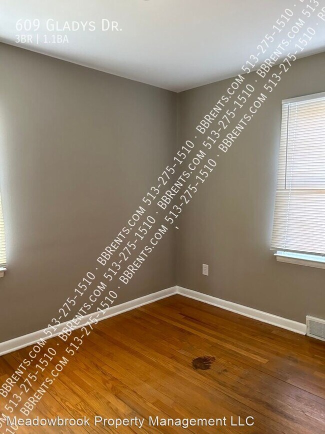 Building Photo - 3 br, 1.5 bath House - 609 Gladys Dr.