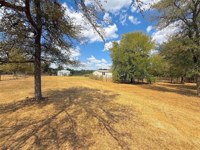 Foto del edificio - 3063 Co Rd 484