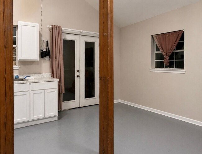 Foto del edificio - Rental Available: 427D General Mouton Lafayette