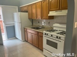 Foto del edificio - 225-04 106th Ave