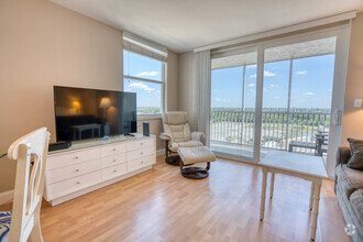 Building Photo - 5800 Bonita Beach Rd SW
