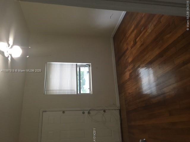 Foto principal - 910 Douglas Rd
